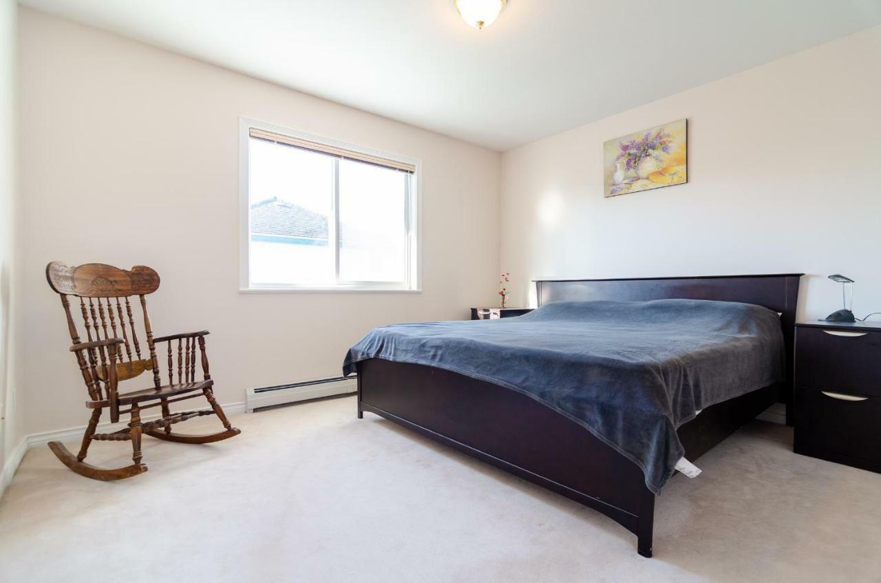 3 Private, Spacious, Bright Rooms In A Gorgeous House Нью-Вестминстер Экстерьер фото
