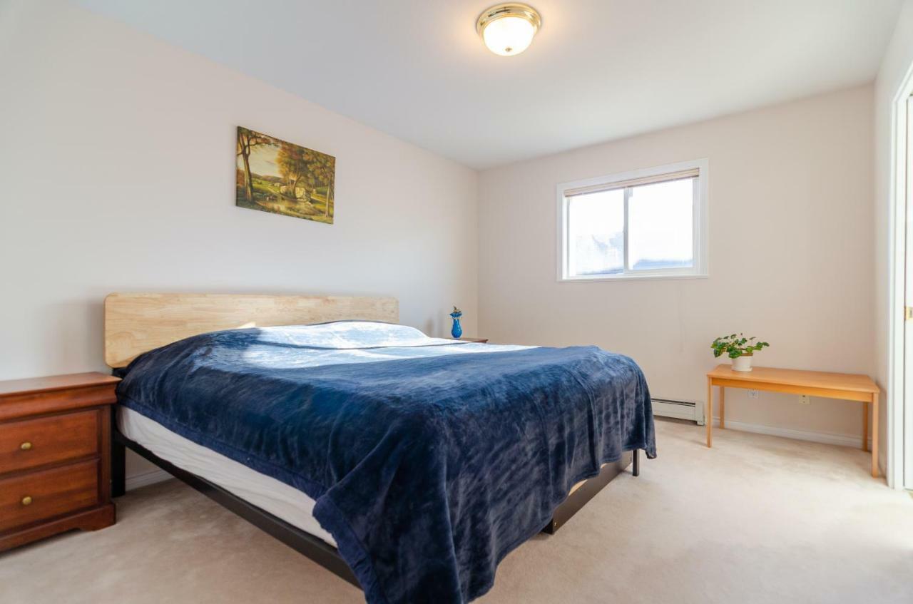 3 Private, Spacious, Bright Rooms In A Gorgeous House Нью-Вестминстер Экстерьер фото