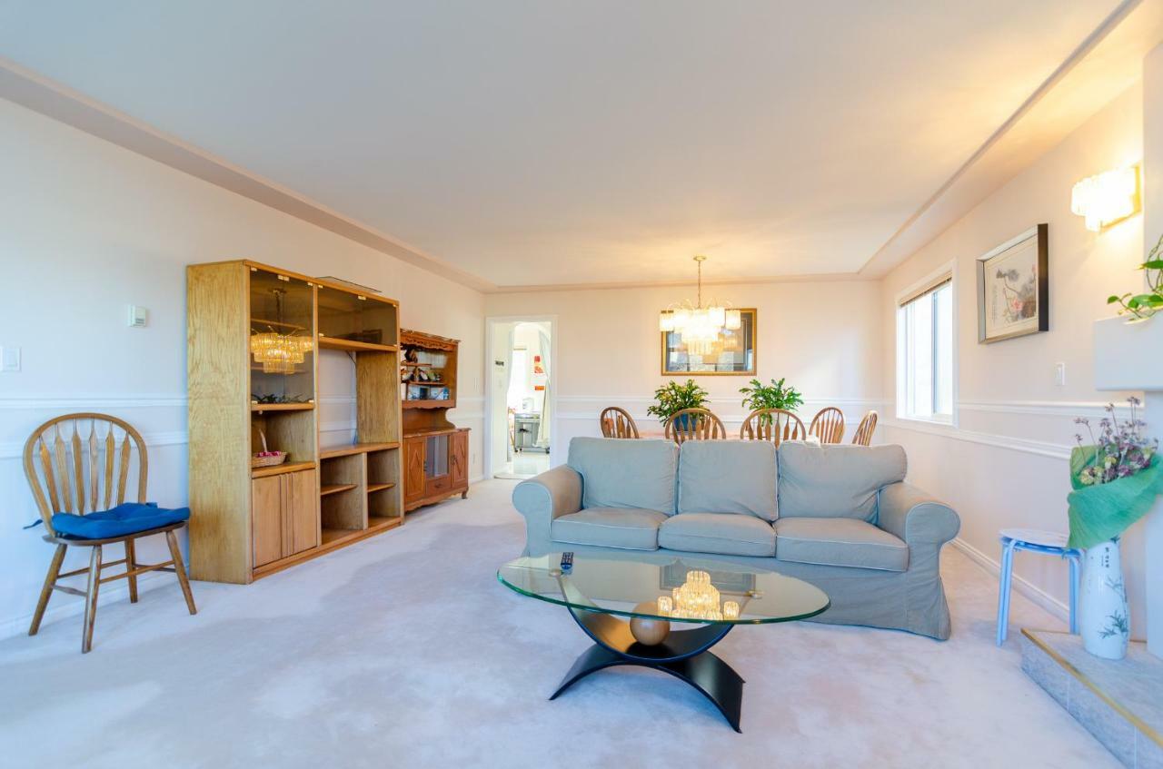 3 Private, Spacious, Bright Rooms In A Gorgeous House Нью-Вестминстер Экстерьер фото